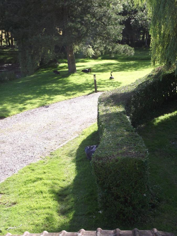 Les Portes Des Froises Saint-Quentin-en-Tourmont Kültér fotó